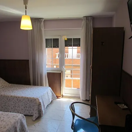 Restaurante El Abuelo Trobajo Del Camino