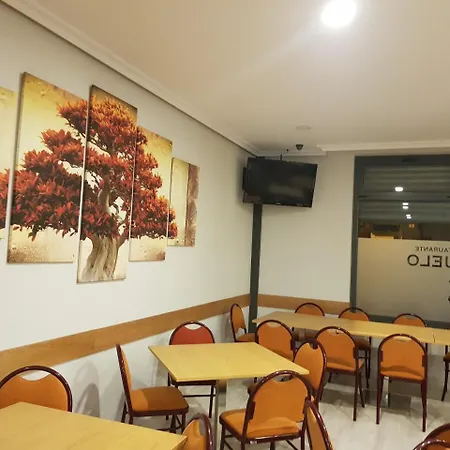 Gæstehus Restaurante El Abuelo Trobajo Del Camino