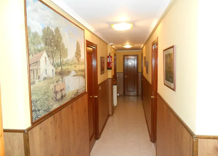 Restaurante El Abuelo 招待所 Trobajo Del Camino